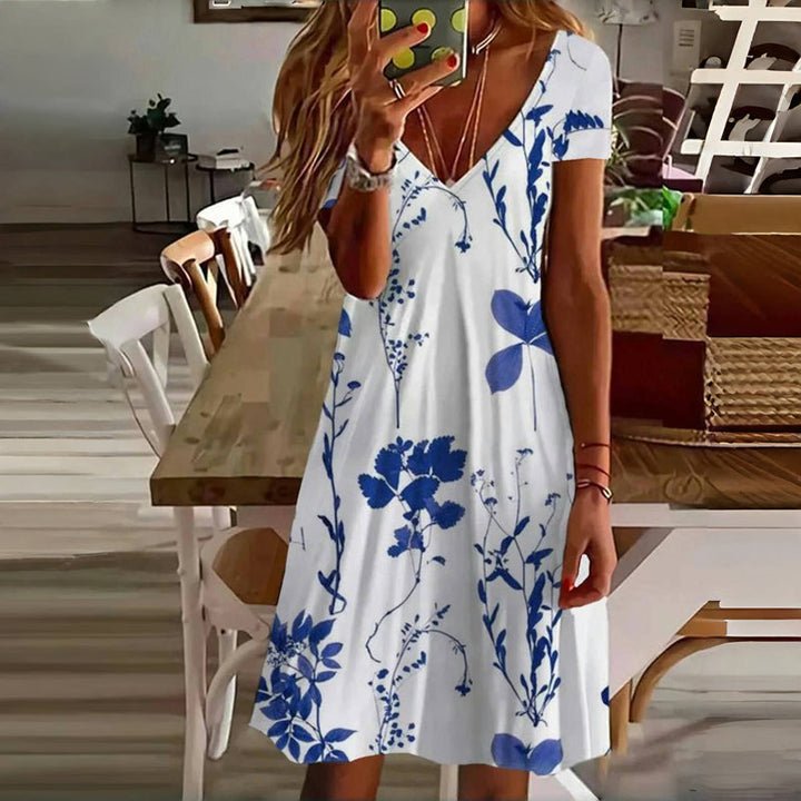 Leah - Casual Leaf Print Dress