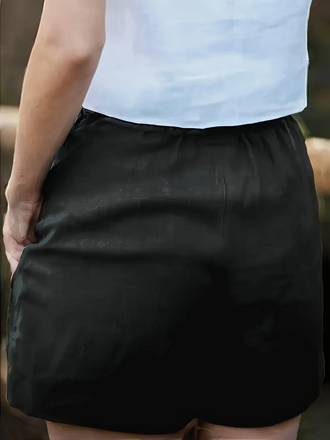 Naomi - Casual Summer Shorts With Pocket