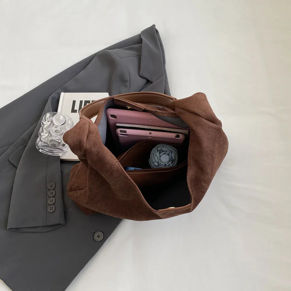 freja™ – soft shoulder bag in suede style