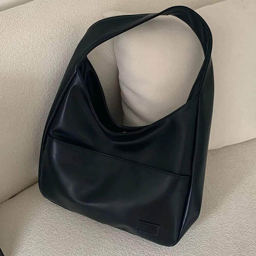 liv™ – casual hobo bag in leather look