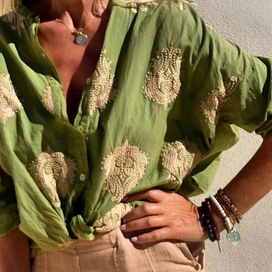 Christine – Light & Chic Blouse