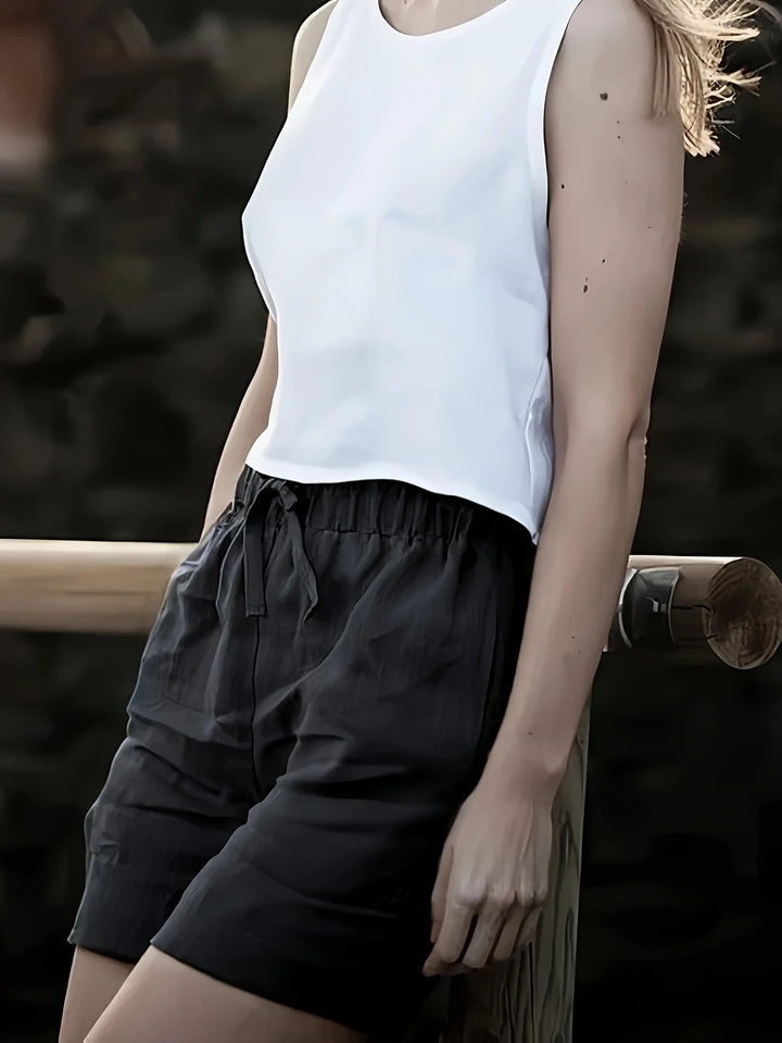 Naomi - Casual Summer Shorts With Pocket