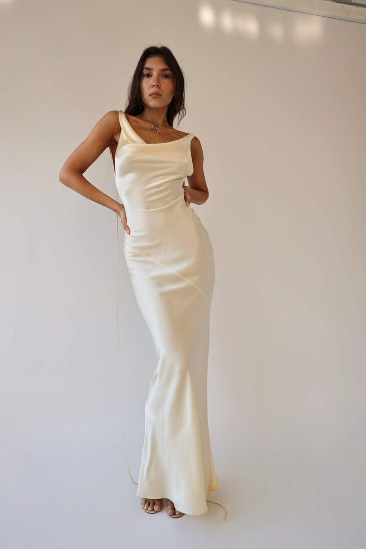 Charlotte™ | Elegant Silk Maxi Robe with Open Back