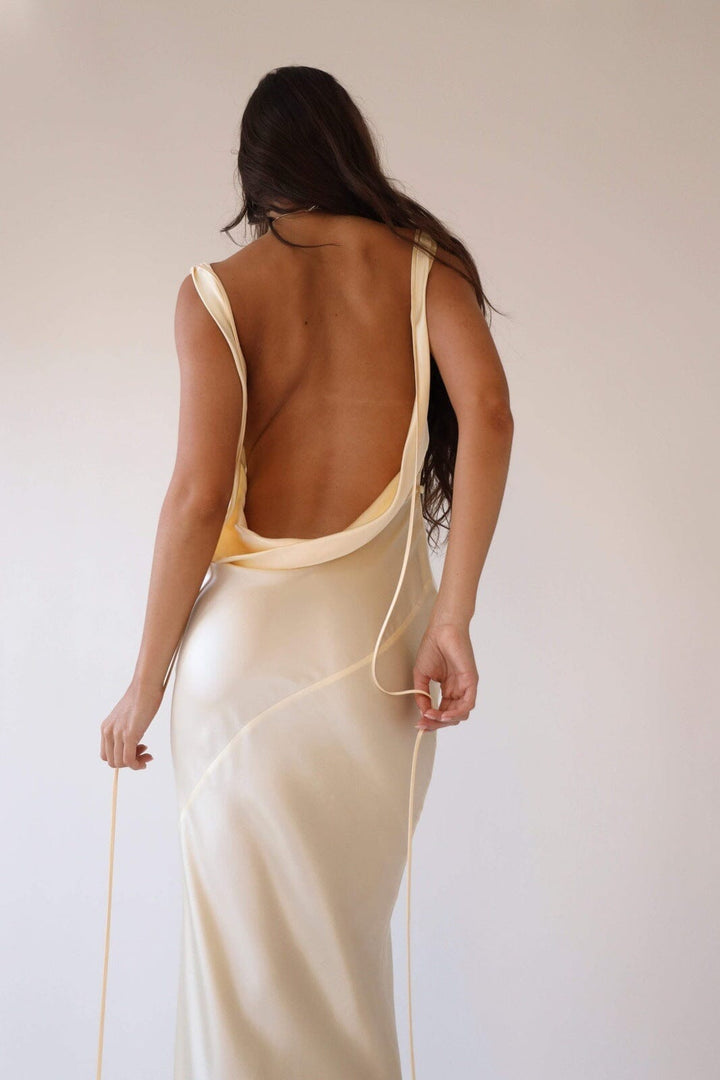 Charlotte™ | Elegant Silk Maxi Robe with Open Back