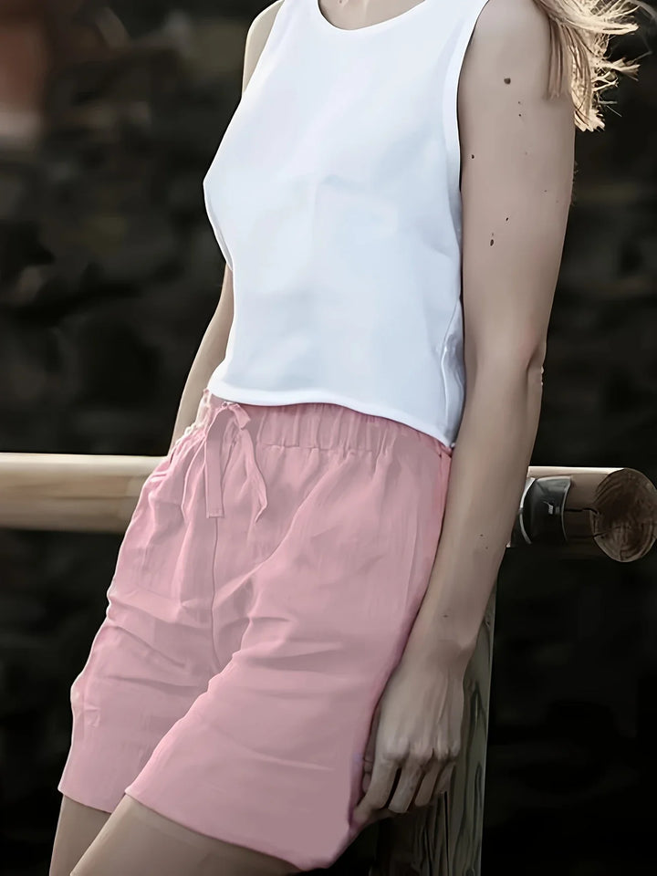 Naomi - Casual Summer Shorts With Pocket