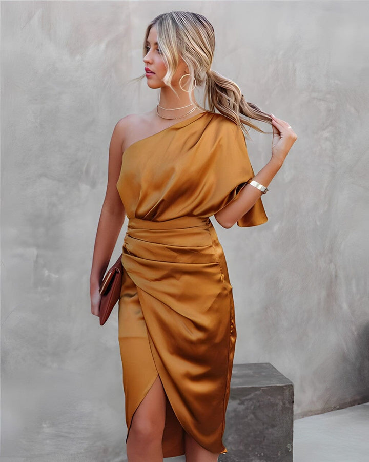 Kyra™ | Elegant Silk Robe with Slit