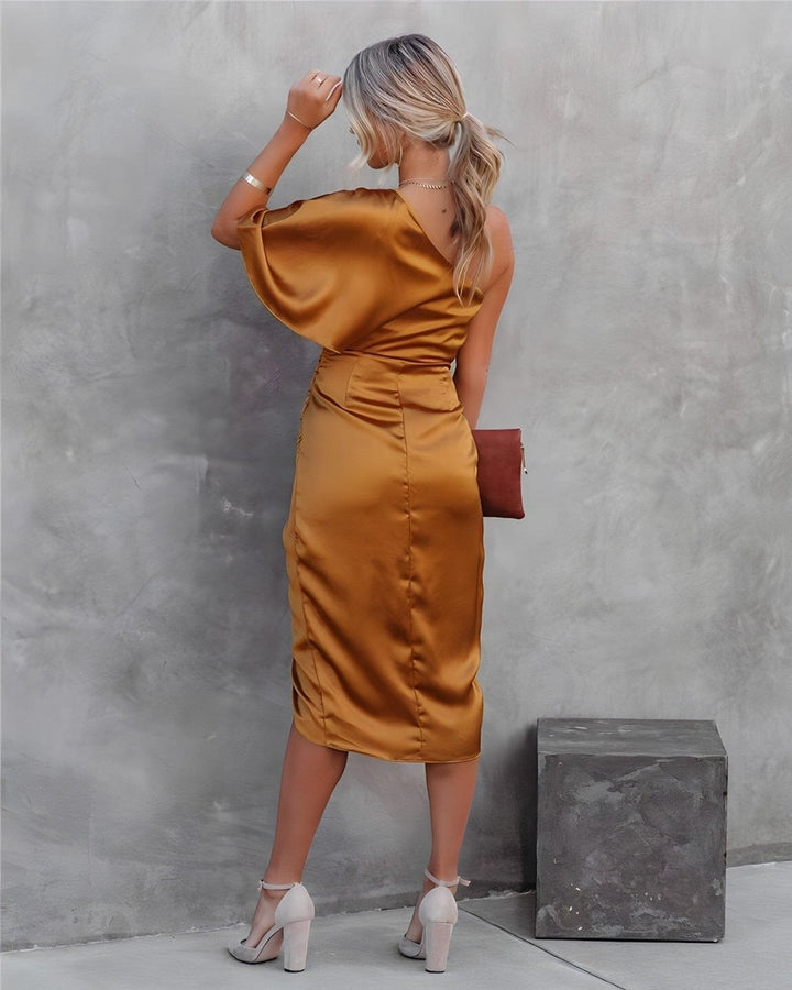 Kyra™ | Elegant Silk Robe with Slit